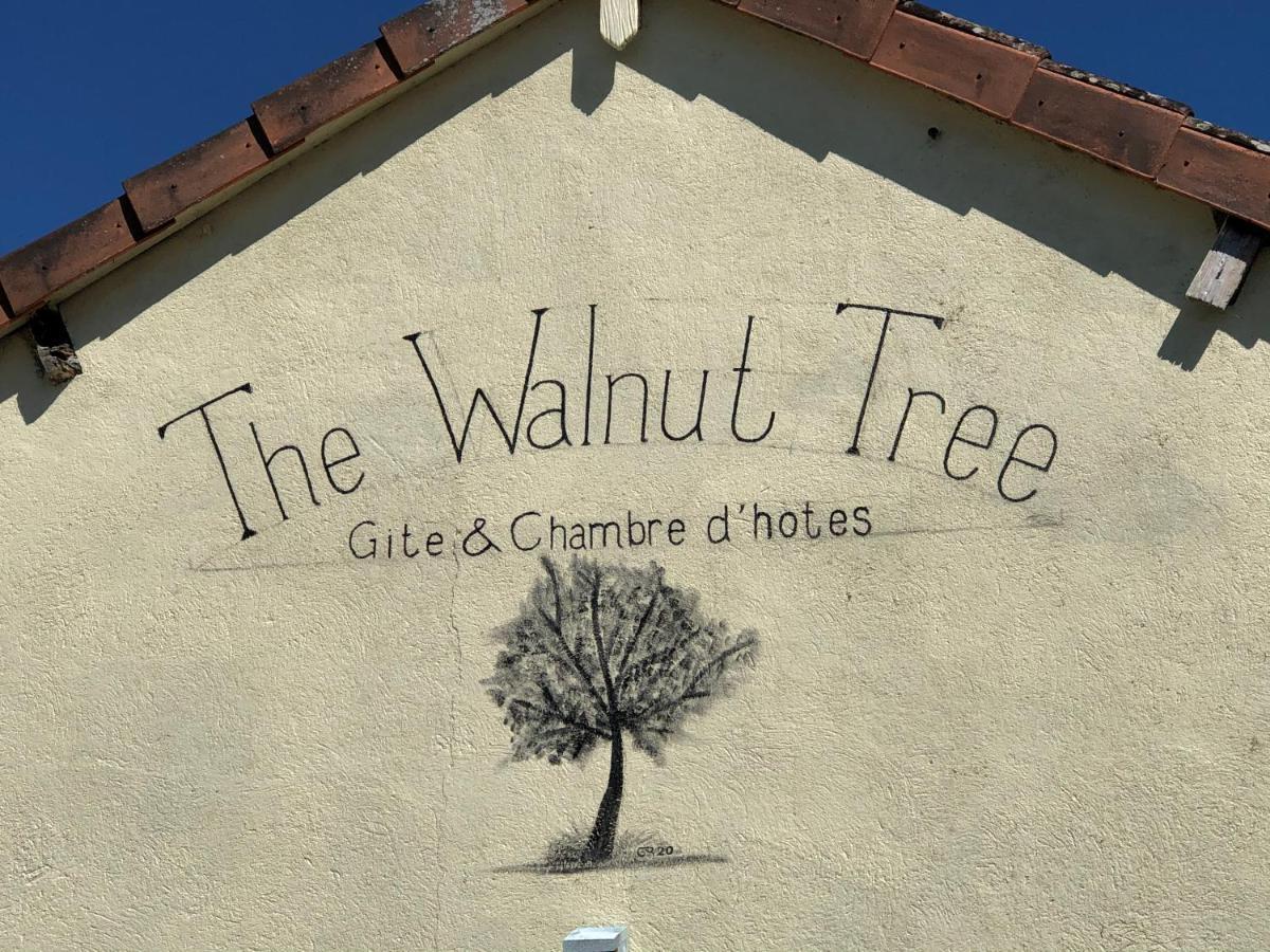 The Walnut Tree Chambre D'Hotes Le Dorat エクステリア 写真