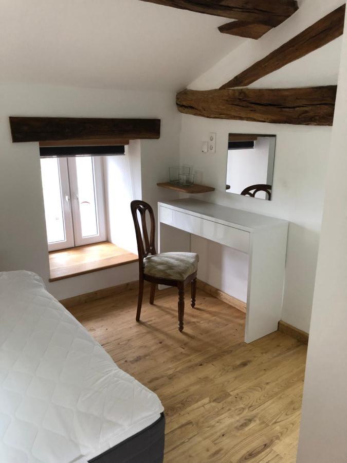 The Walnut Tree Chambre D'Hotes Le Dorat エクステリア 写真