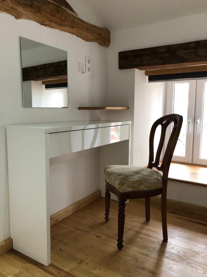 The Walnut Tree Chambre D'Hotes Le Dorat エクステリア 写真